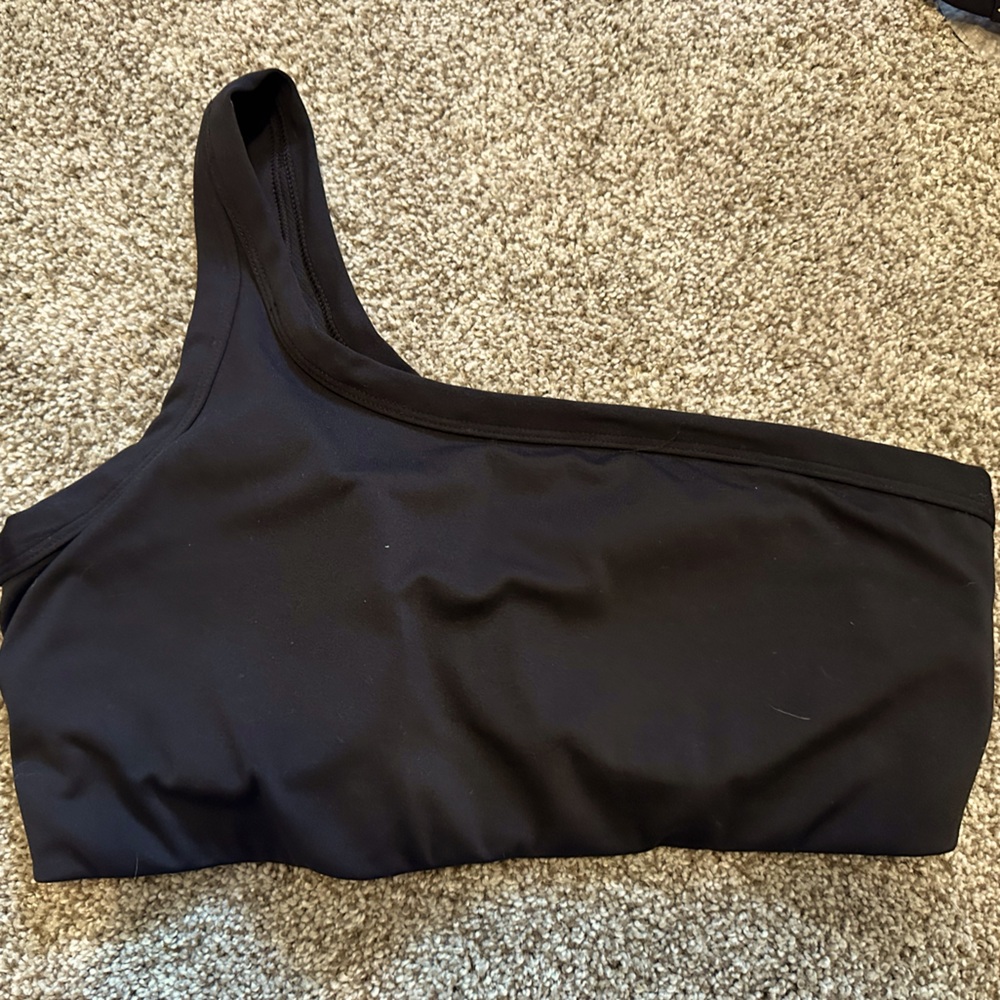 Target active tops. Clearing out closet!! See description for details